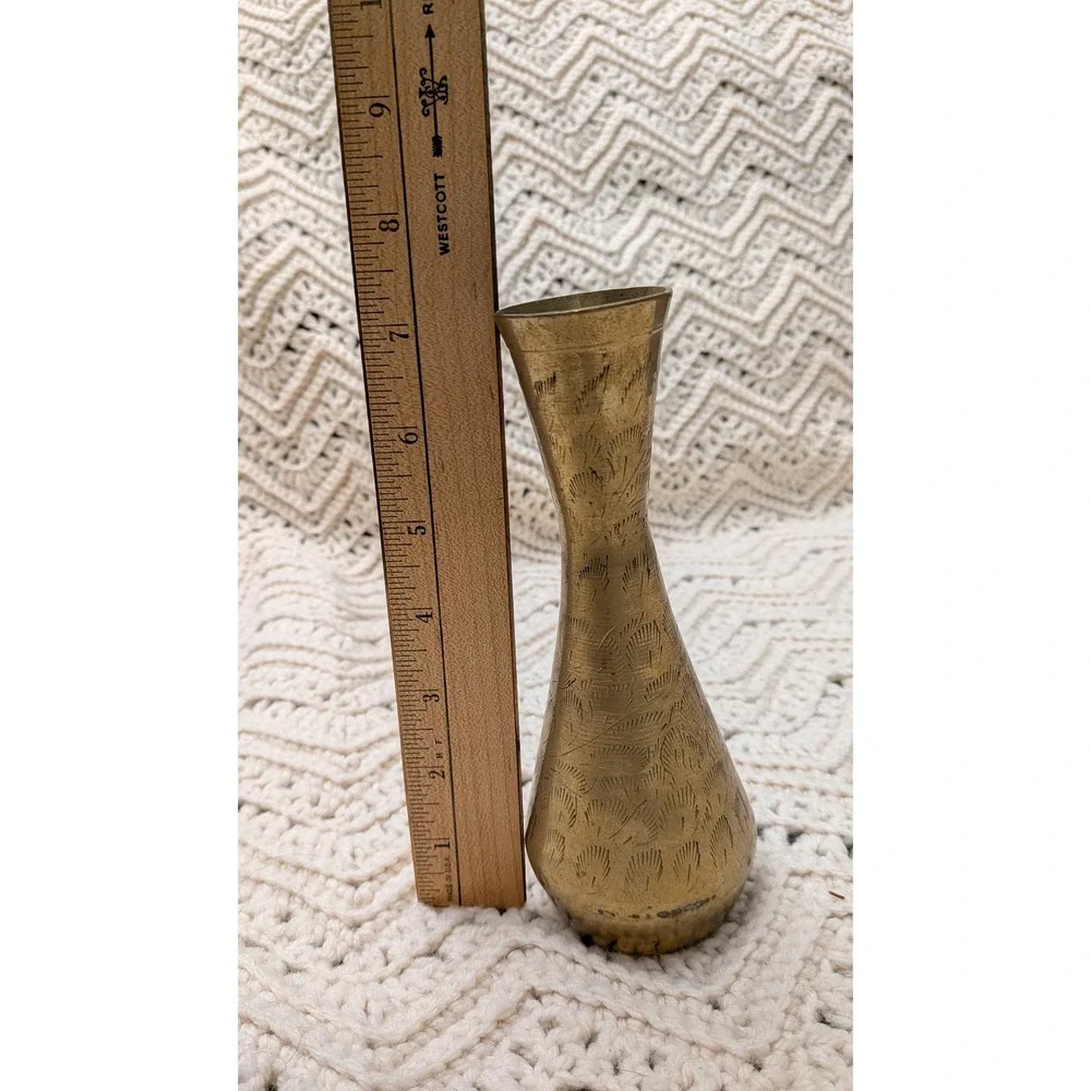 Vintage‎ Etched Brass Bud Vase 6 Inch Tall Feather Pattern Boho Decor Accent